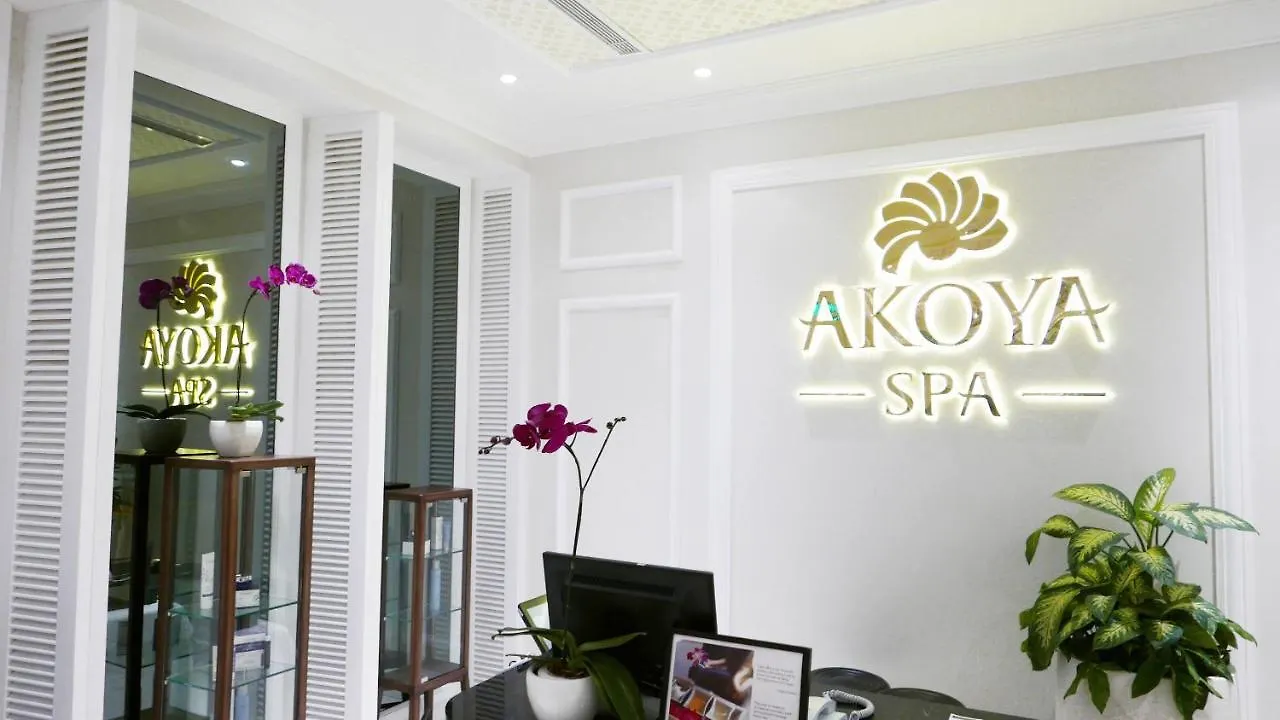 Vinpearl Luxury Nha Trang Hotel 5*,  Vietnam