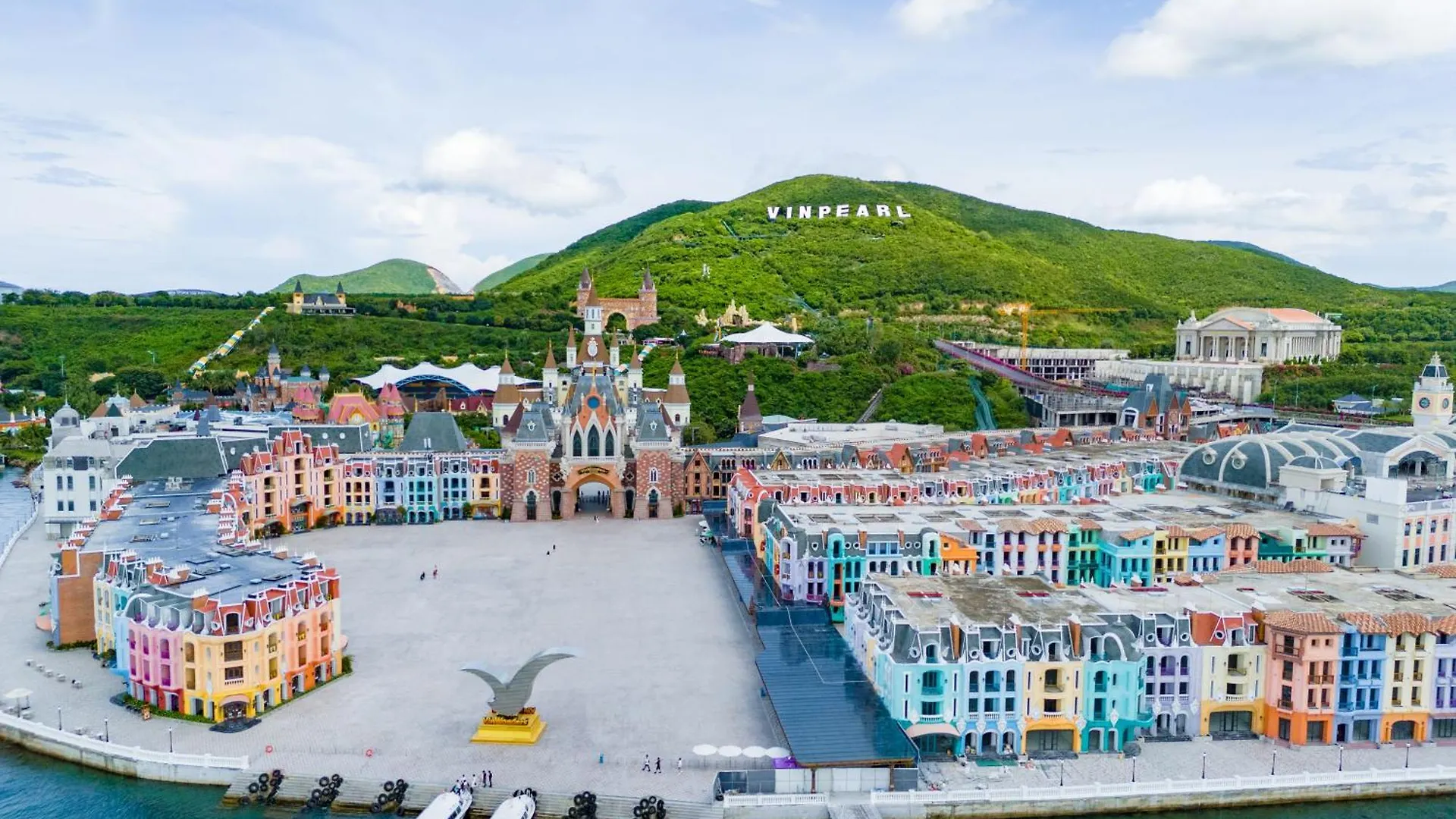 Resort Hotel Vinpearl Luxury Nha Trang