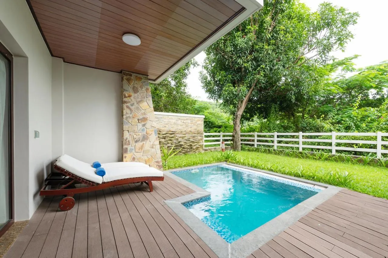 Vinpearl Luxury Nha Trang Hotel 5*,